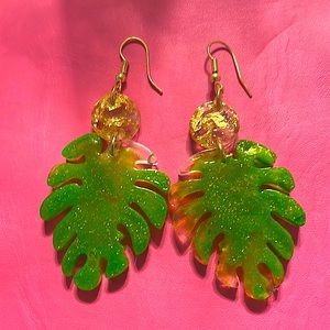 Hand made tropical resin earrings!